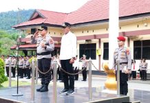 Sinergi Pemda dan Polri, Wabup Morut Dampingi Kapolres Pimpin Apel Operasi Ketupat 2026