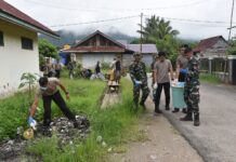 Peringati Hari Bhayangkara ke 80, Polres Morut bersama Pemda dan TNI Gerakan Indonesia ASRI Bersihkan pasar Ponteoa Beteleme
