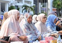 Ribuan Jamaah Padati Kantor Gubernur, Gubernur Anwar Hafid Gelar Jumat Subuh Berkah dan Dzikir