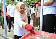 BNPB dan Pemprov Sulteng Bangun 50 Huntara di Sigi, Wagub Sulteng Pimpin Peletakan Batu Pertama