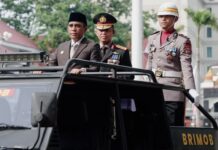 Pimpin Upacara HUT Bhayangkara ke-80 di Sulteng, Gubernur Anwar Hafid Tekankan Transformasi Polri yang Responsif dan Humanis