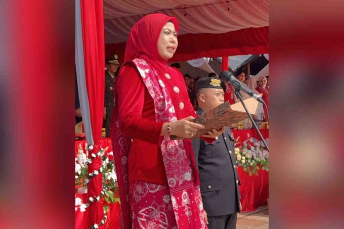 1000211668