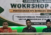 Pakar OBE UIN Datokarama Palu Isi Materi Workshop di STAI Poso