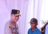 Kapolda Sulteng Salurkan Bansos kepada Masyarakat Witaponda