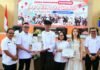 Tingkatkan Daya Saing SDM Lokal, Bupati Delis Resmi Tutup Pelatihan Bahasa Mandarin