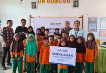Dukung Generasi Cerdas, YBM BRILiaN Bantu Dua Madrasah di Poso